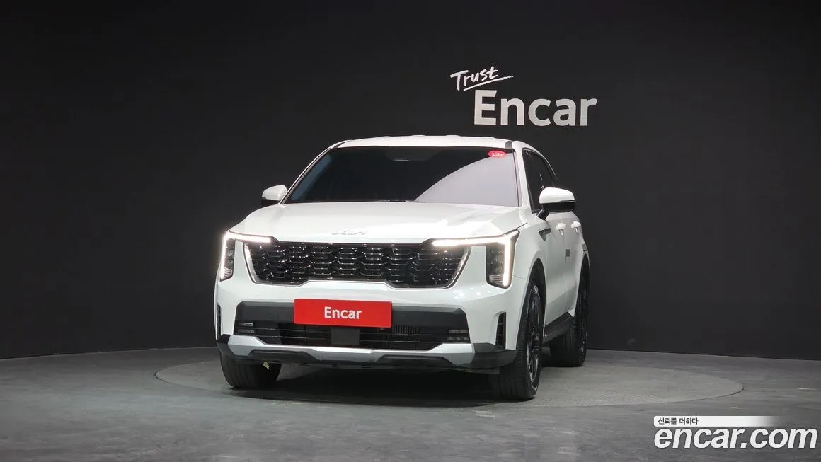 Kia Sorento — фото 5