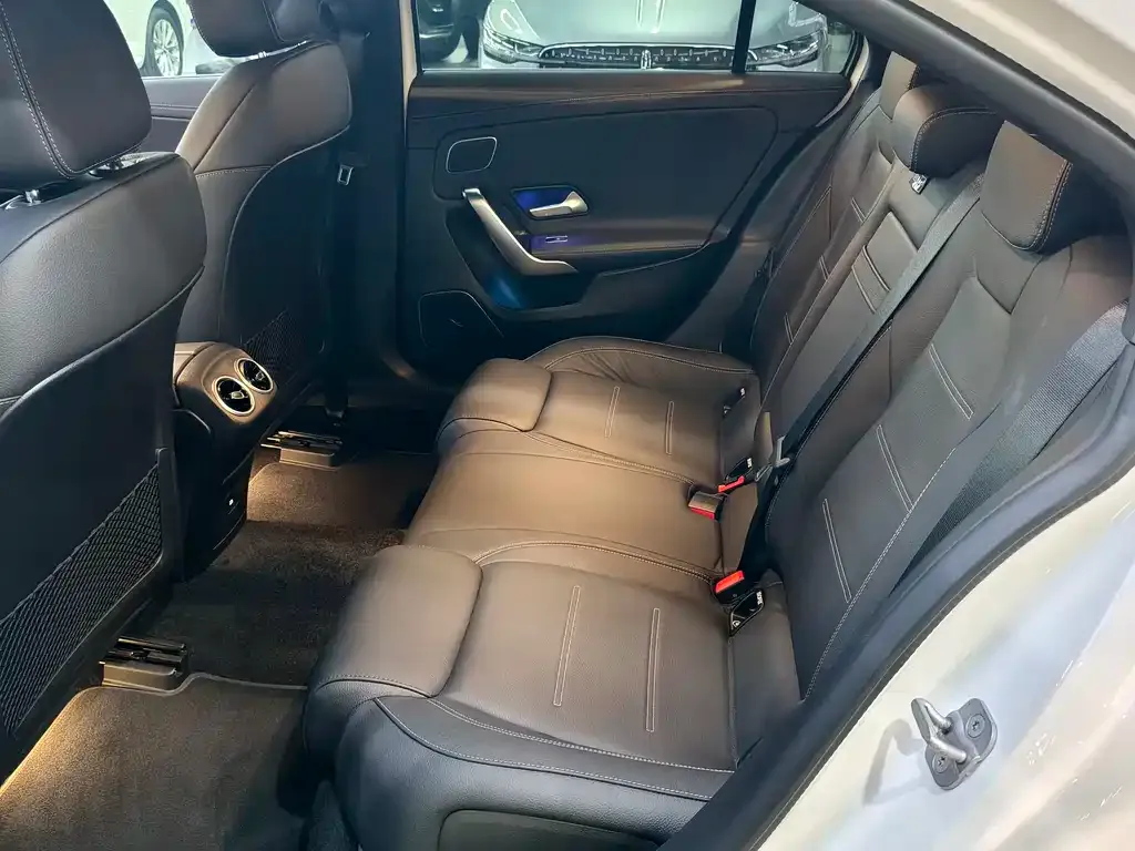 Mercedes-Benz A-Class AMG — фото 5