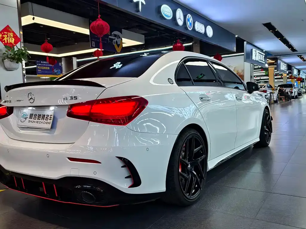 Mercedes-Benz A-Class AMG — фото 4