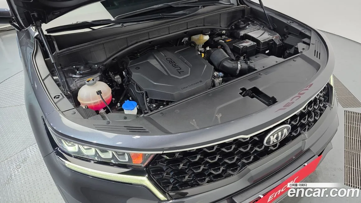 Kia Sorento — фото 4