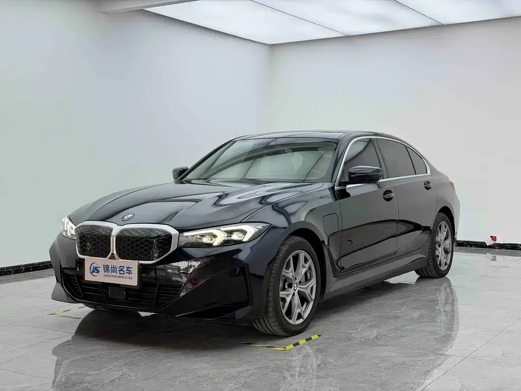 BMW i3 2025 из CN, фото 2