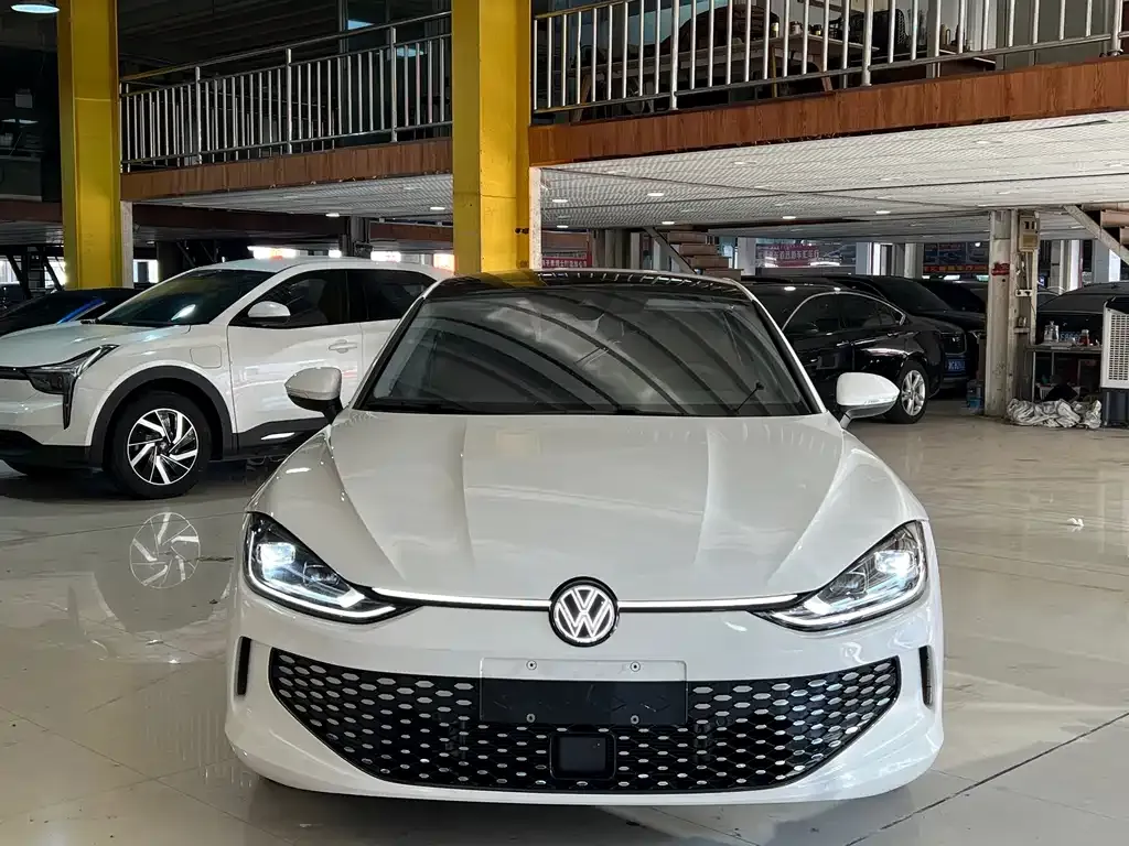 Volkswagen Lamando 2023 из CN, фото 9
