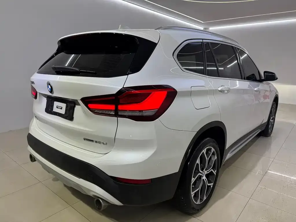 BMW X1 2022 из CN, фото 3