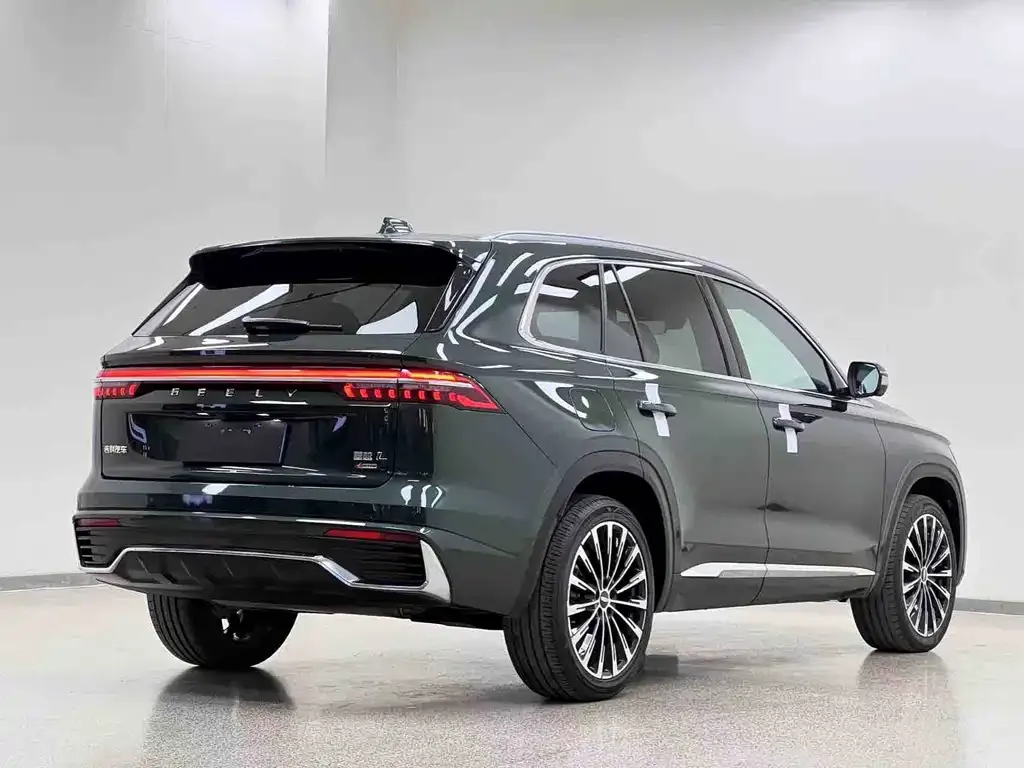 Geely Xingyue L — фото 8