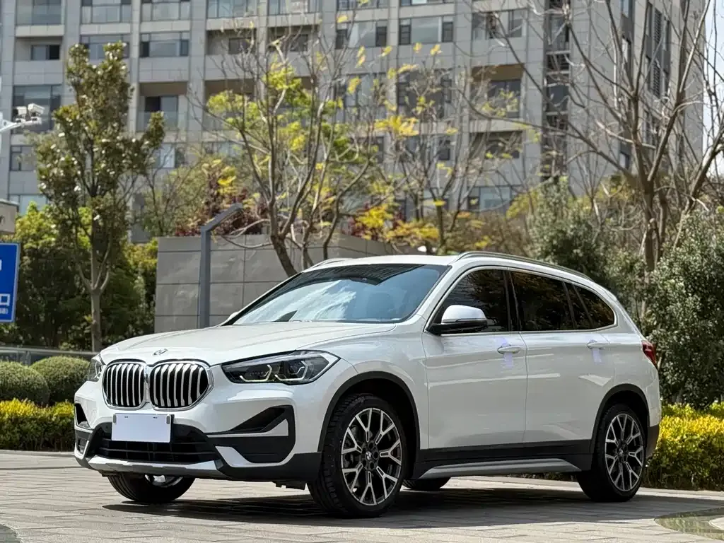 BMW X1 2022 из CN, фото 1