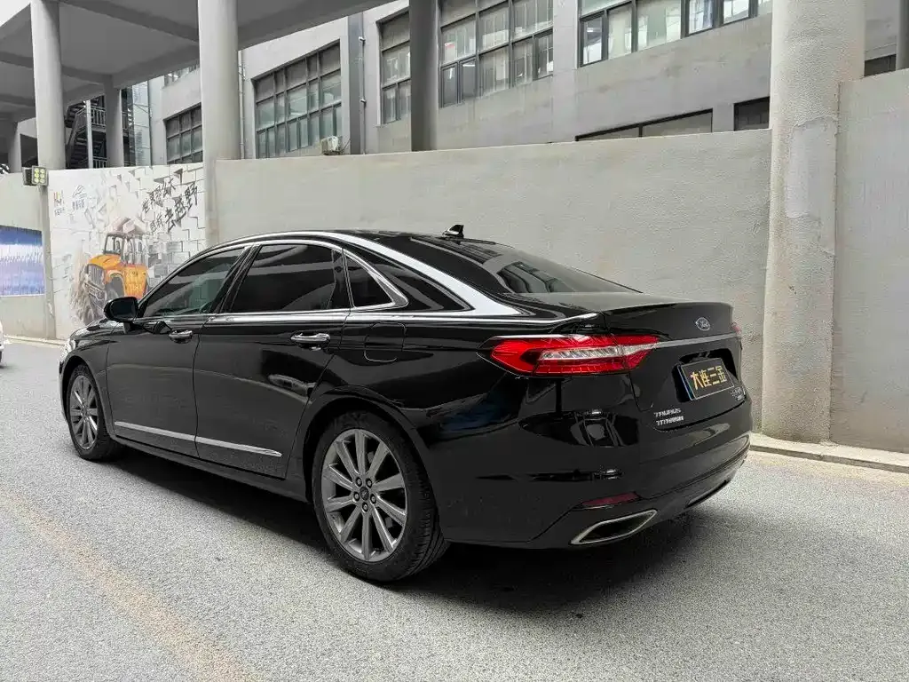 Ford Taurus 2021 из CN, фото 8