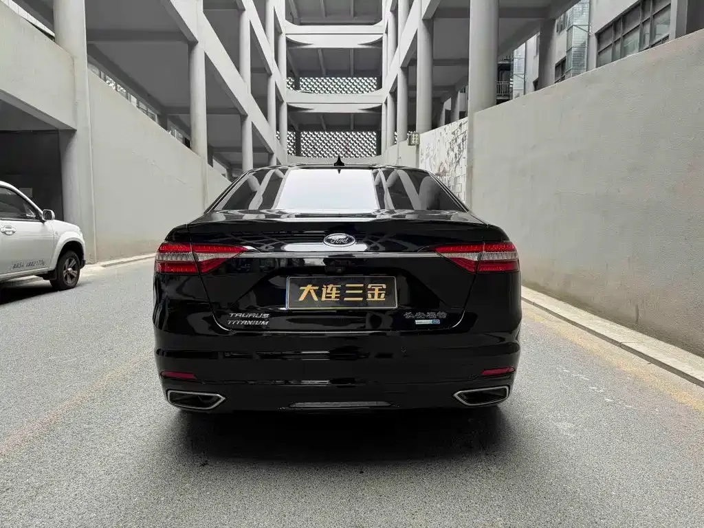Ford Taurus 2021 из CN, фото 3