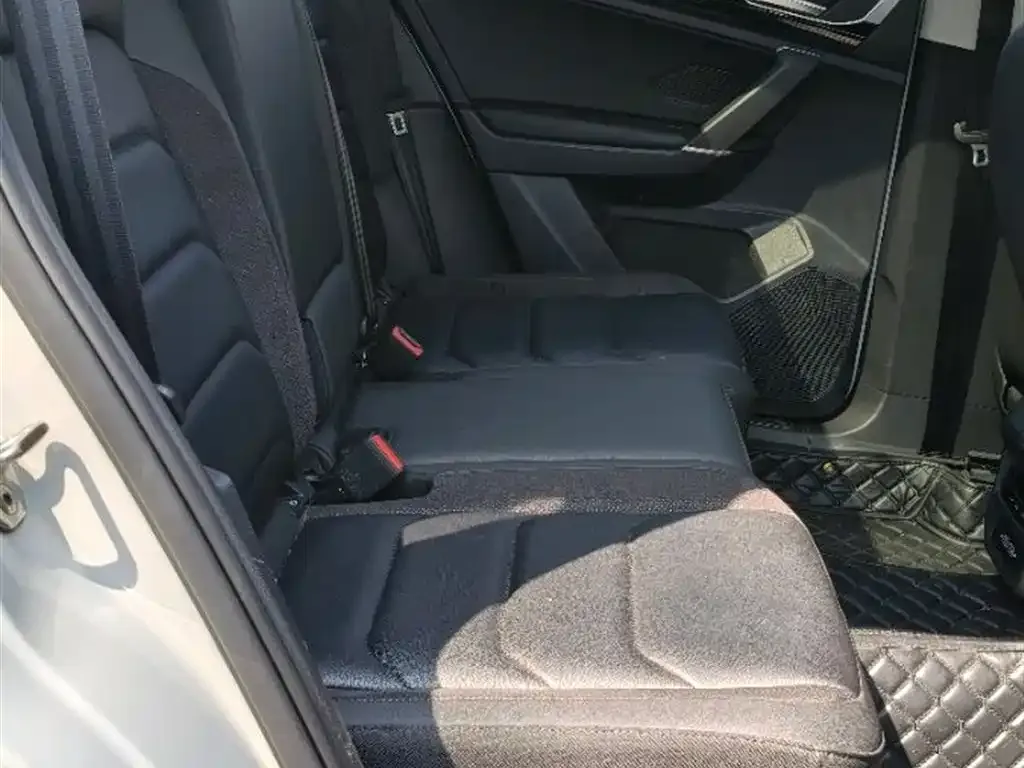 Volkswagen Tayron 2022 из CN, фото 9