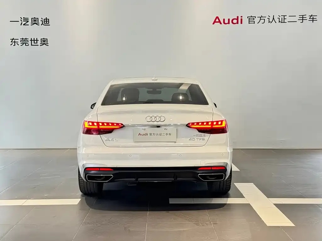 Audi A4L 2021 из CN, фото 4