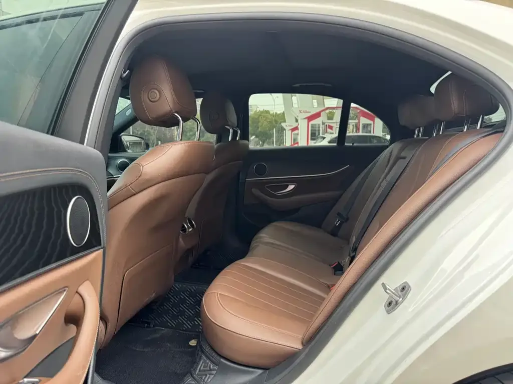 Mercedes-Benz E-Class (Import) 2022 из CN, фото 7