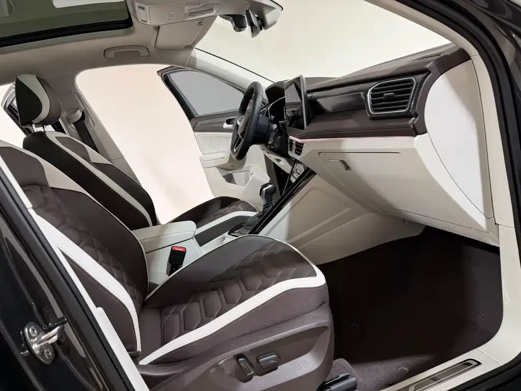 Volkswagen Tayron 2023 из CN, фото 9