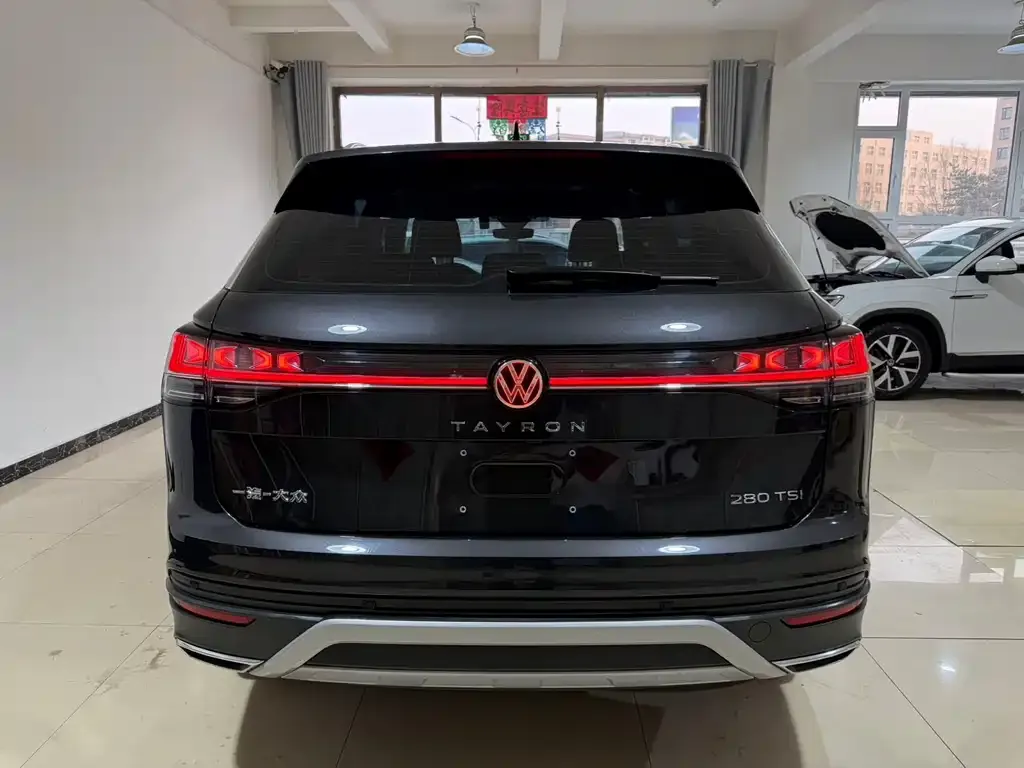 Volkswagen Tayron 2023 из CN, фото 3