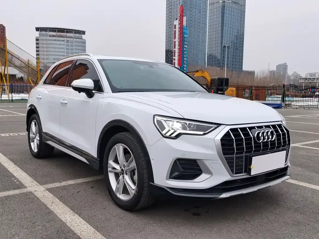 Audi Q3 — фото 5