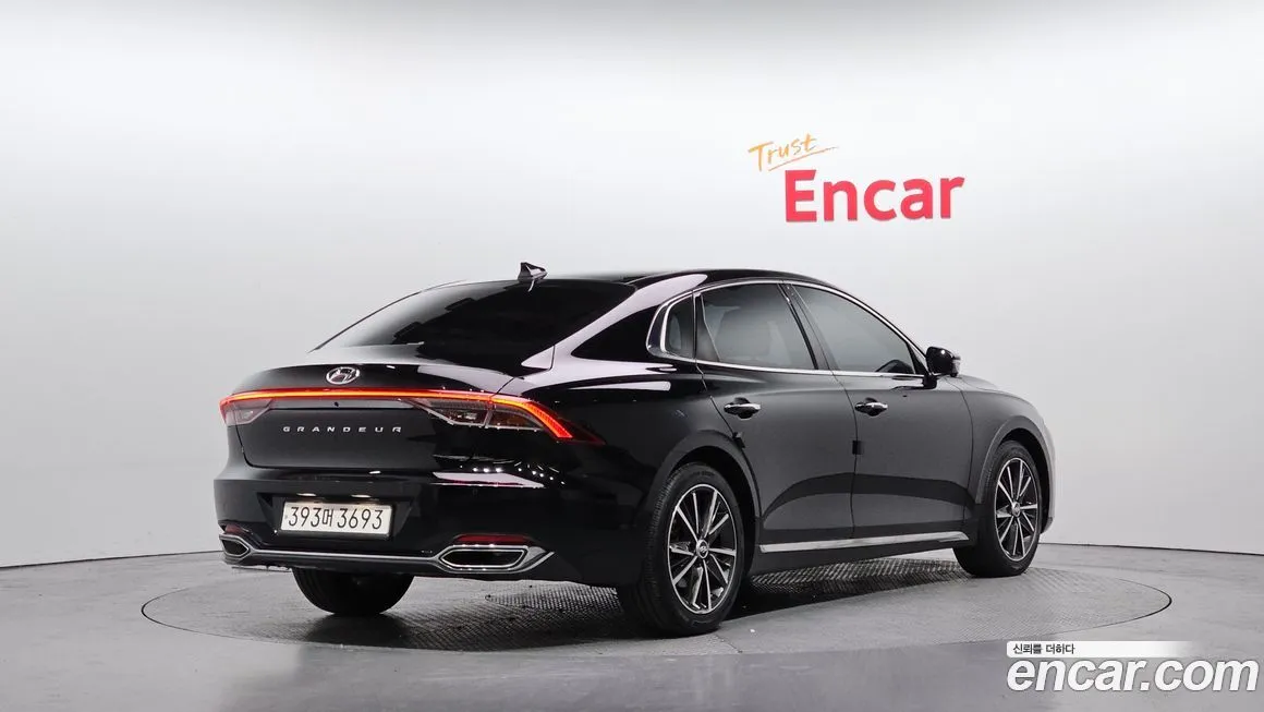 Hyundai Grandeur 2023 из KR, фото 2