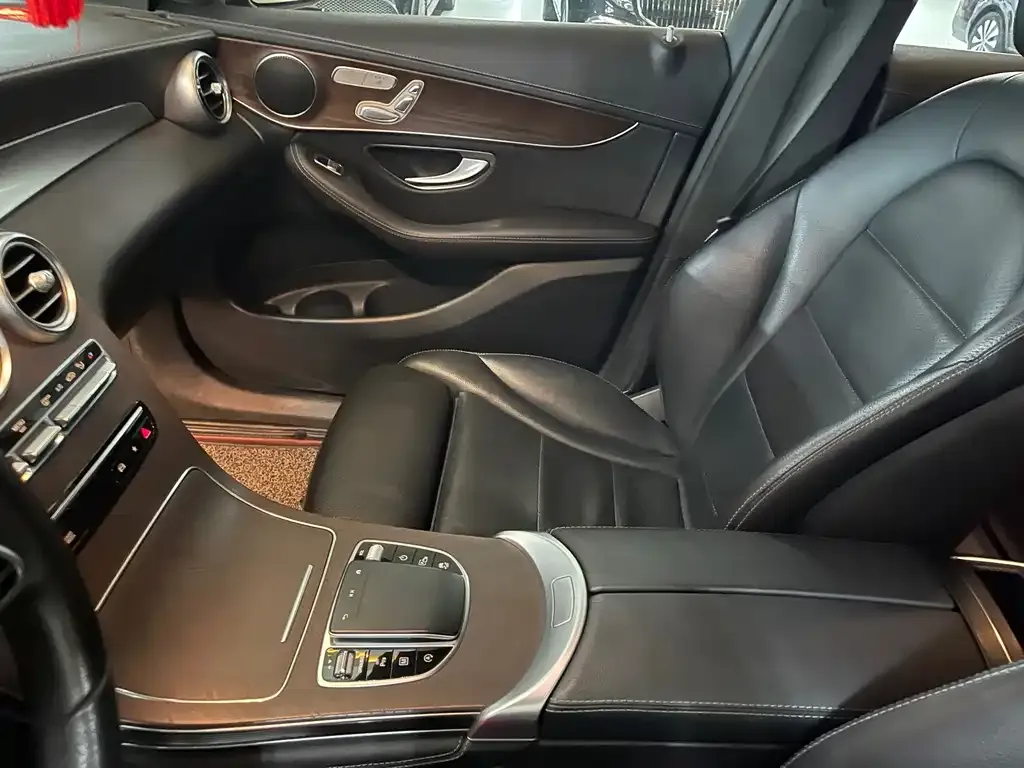 Mercedes-Benz GLC 2022 из CN, фото 6