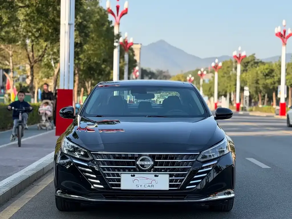 Nissan Teana — фото 2