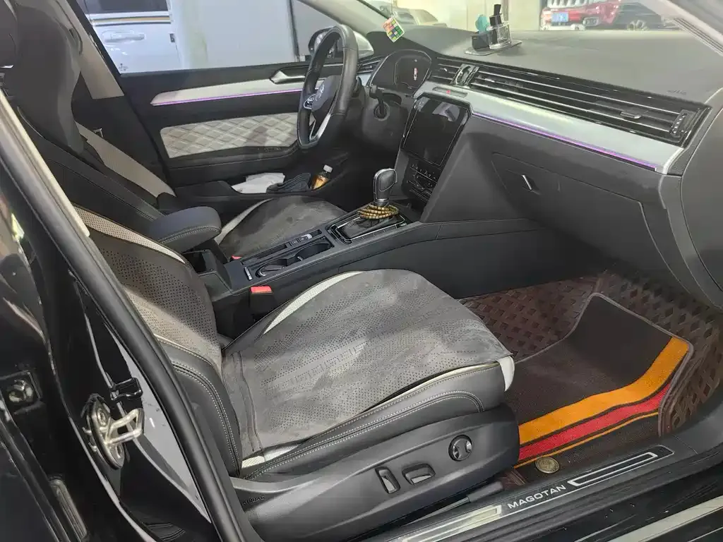 Volkswagen Magotan 2024 из CN, фото 4