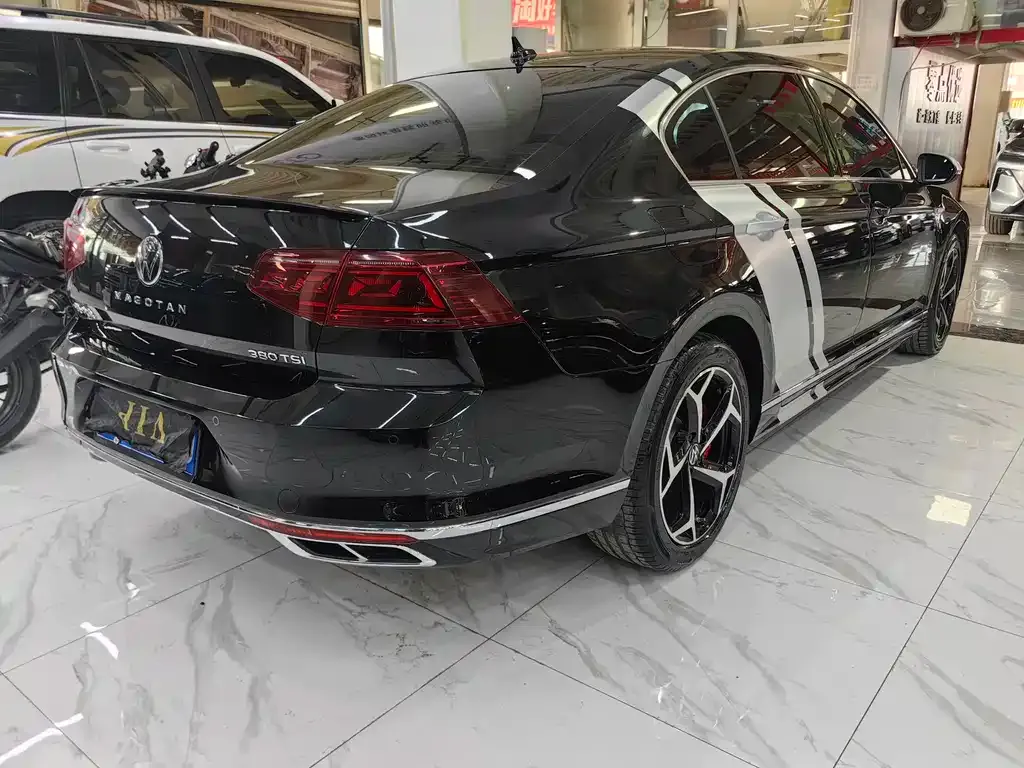 Volkswagen Magotan 2024 из CN, фото 7