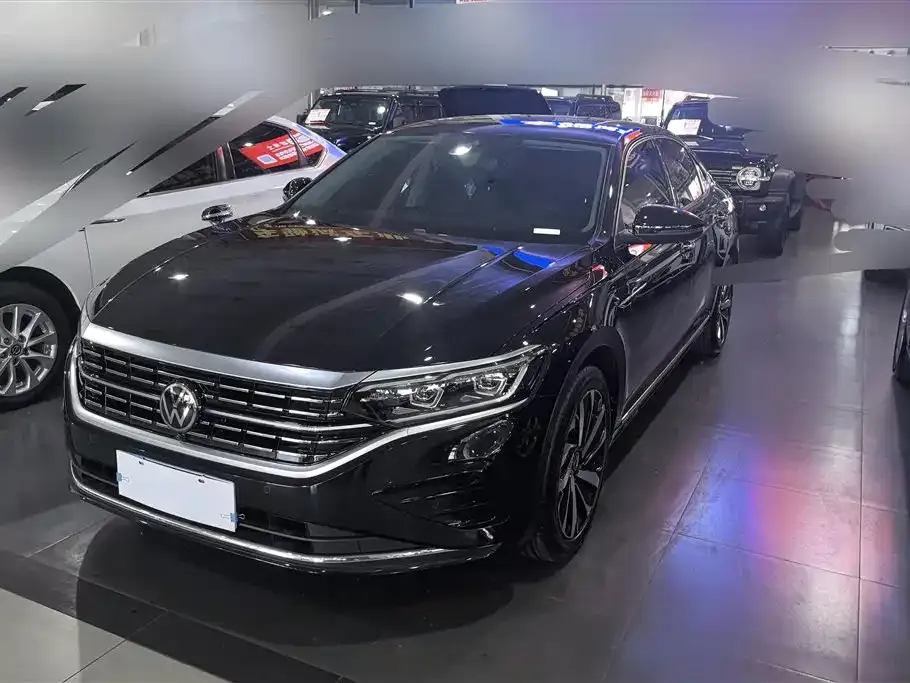 Volkswagen Passat 2024 из CN, фото 1