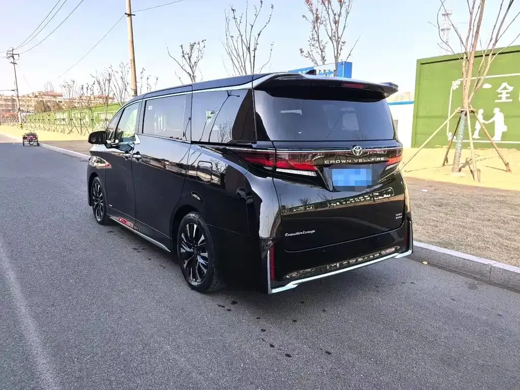 Toyota Vellfire 2024 из CN, фото 6
