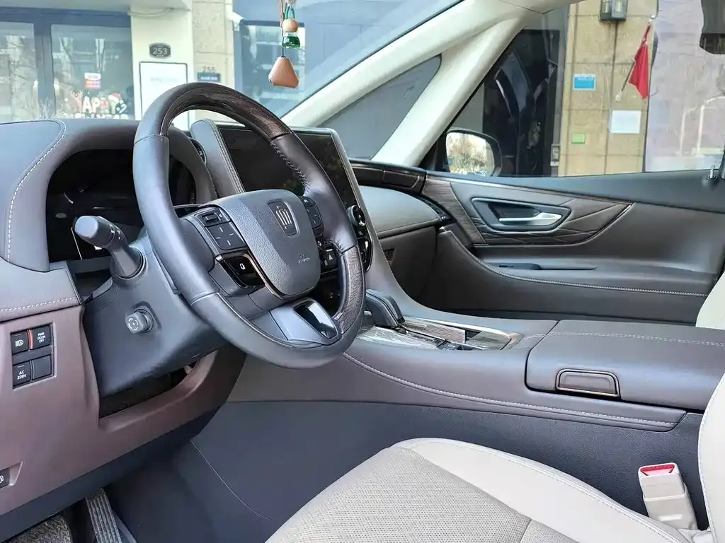 Toyota Vellfire 2024 из CN, фото 9