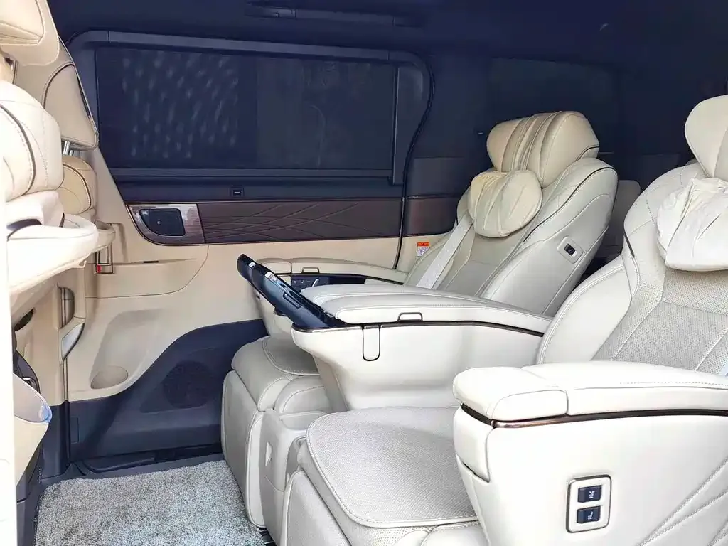 Toyota Vellfire 2024 из CN, фото 2