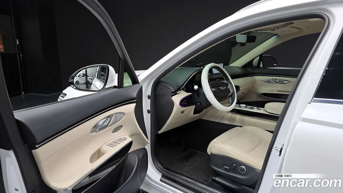 Genesis GV70 2021 из KR, фото 3