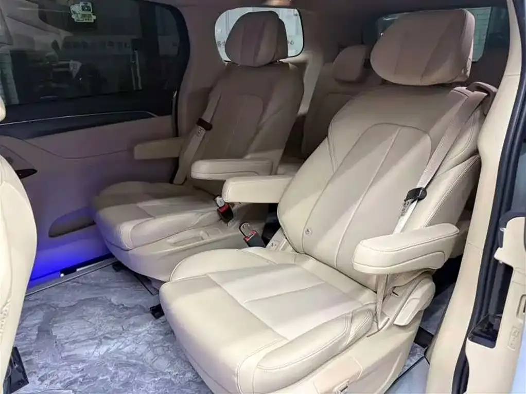 Buick GL8 Hybrid 2025 из CN, фото 6