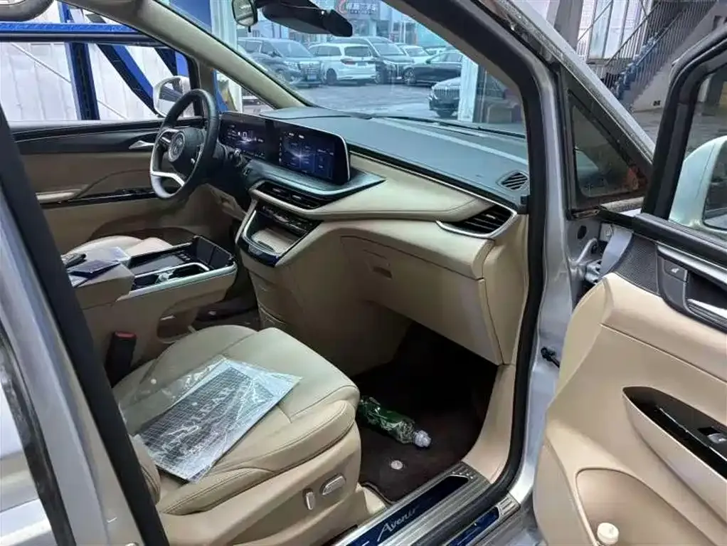 Buick GL8 Hybrid 2025 из CN, фото 8