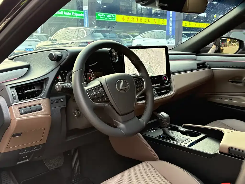 Lexus ES 2025 из CN, фото 4