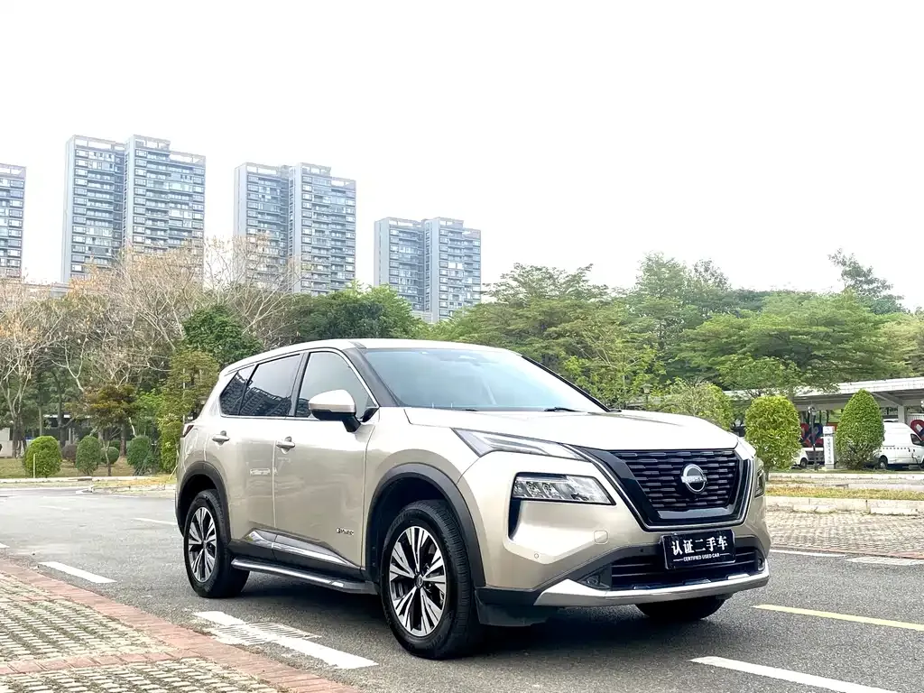Nissan X-Trail 2023 из CN, фото 3
