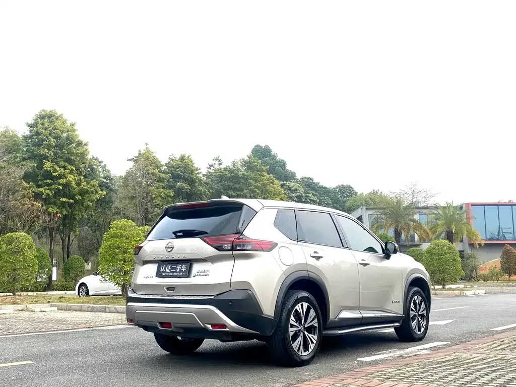 Nissan X-Trail 2023 из CN, фото 10