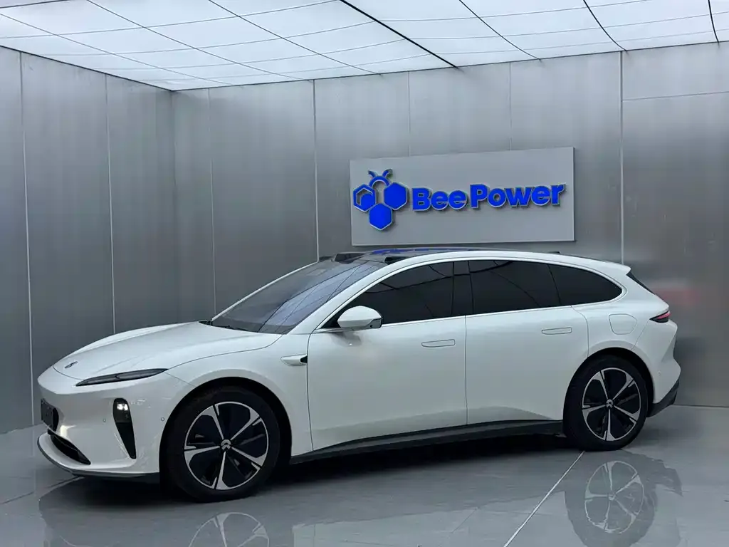 NIO ET5T 2025 из CN, фото 10