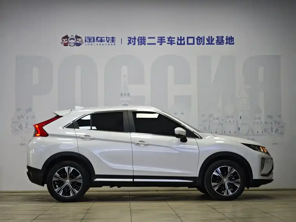 Mitsubishi Eclipse Cross — фото 3