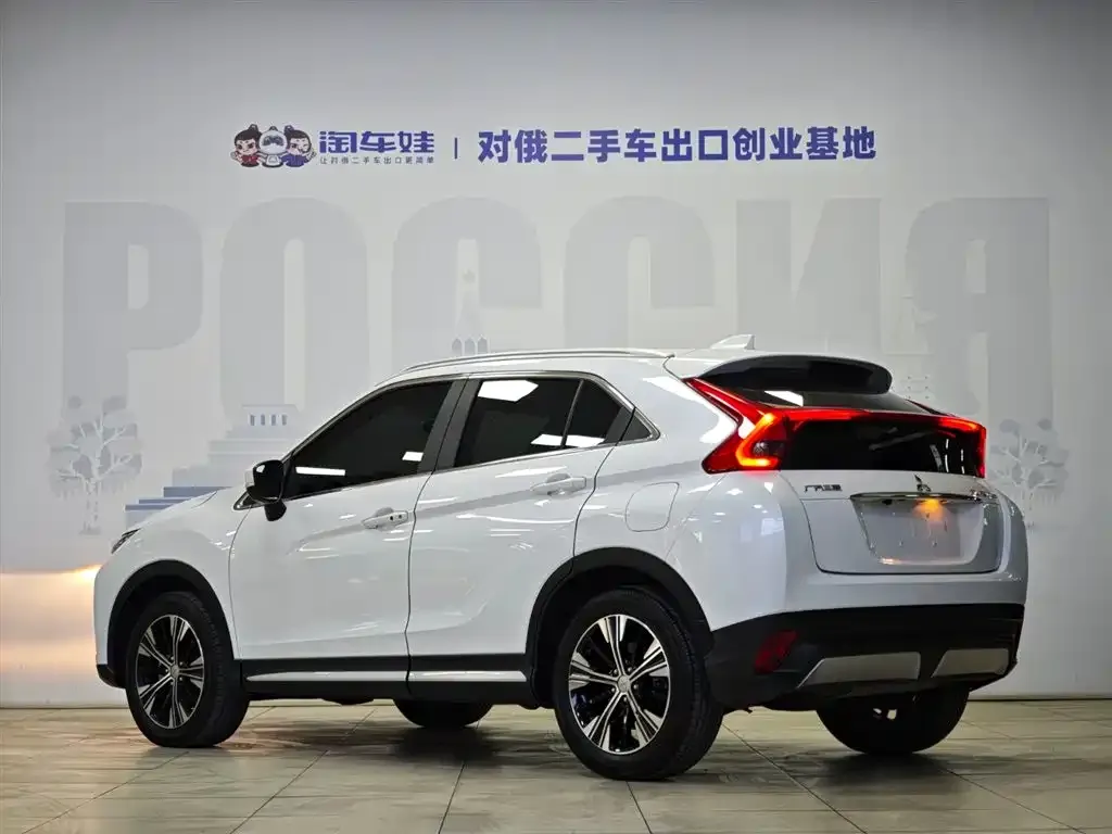 Mitsubishi Eclipse Cross — фото 4