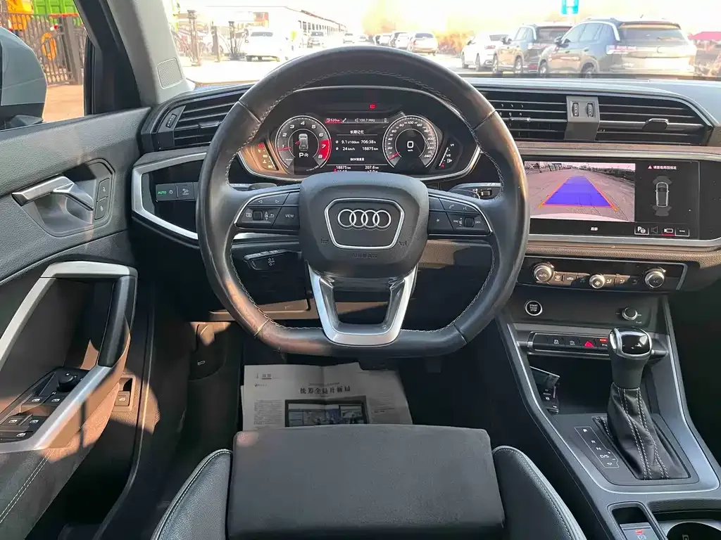 Audi Q3 2023 из CN, фото 7