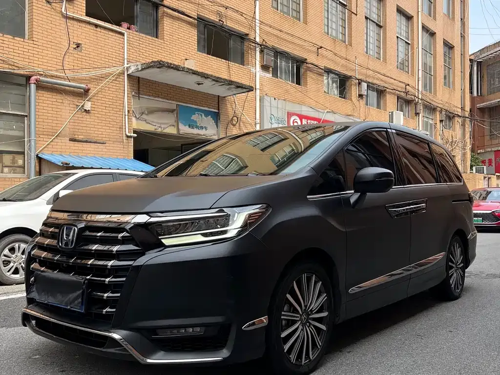 Honda Elysion 2022 из CN, фото 1