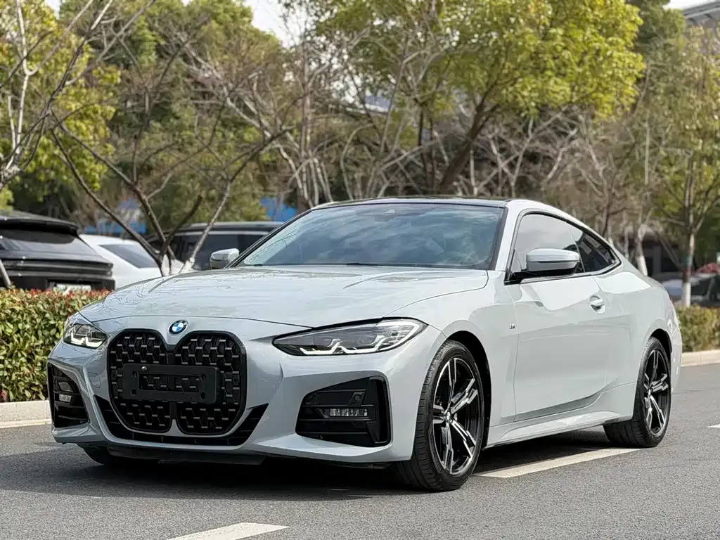 BMW 4 Series 2023 из CN, фото 1