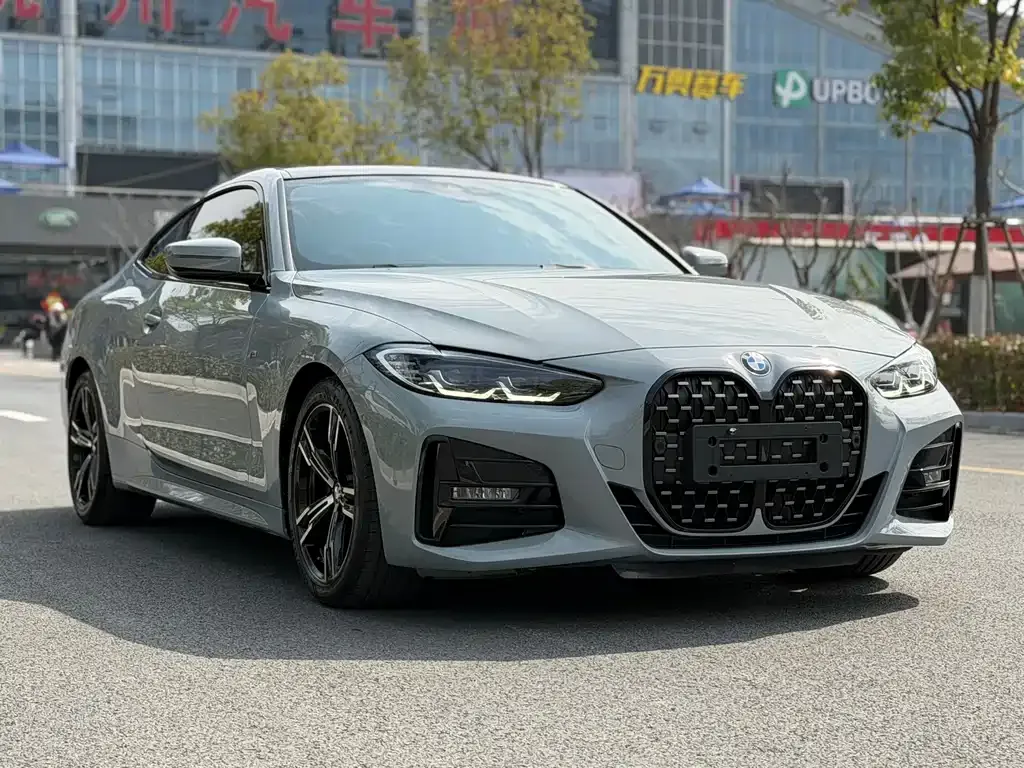 BMW 4 Series 2023 из CN, фото 10