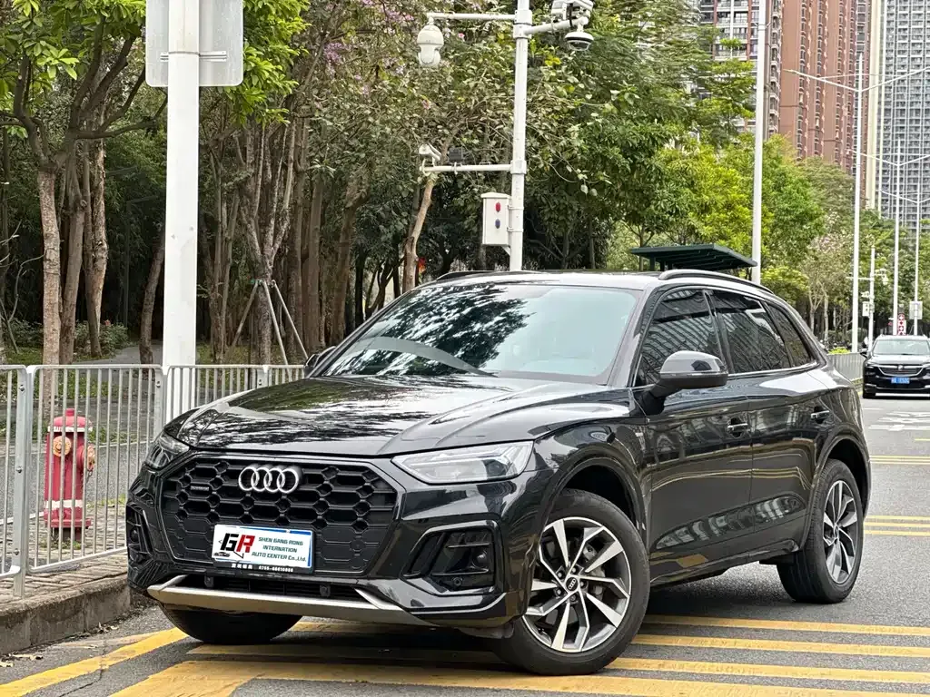 Audi Q5L 2023 из CN, фото 1