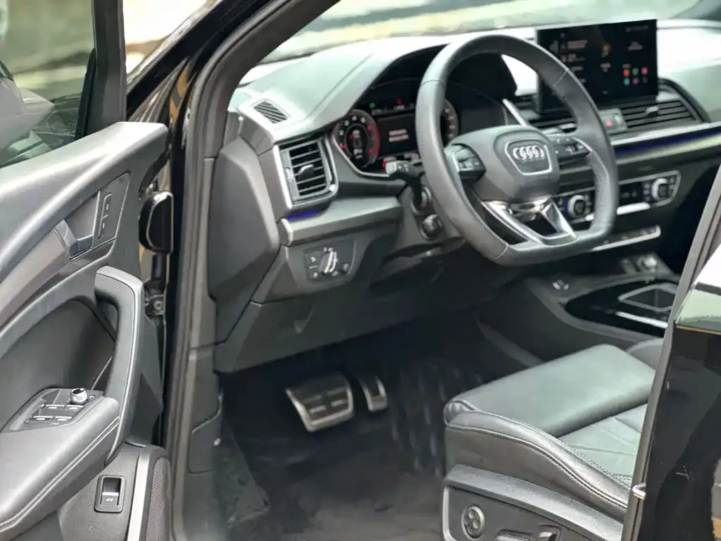 Audi Q5L 2023 из CN, фото 7