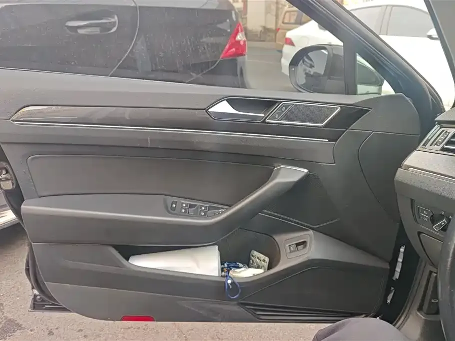 Volkswagen Magotan 2022 из CN, фото 4