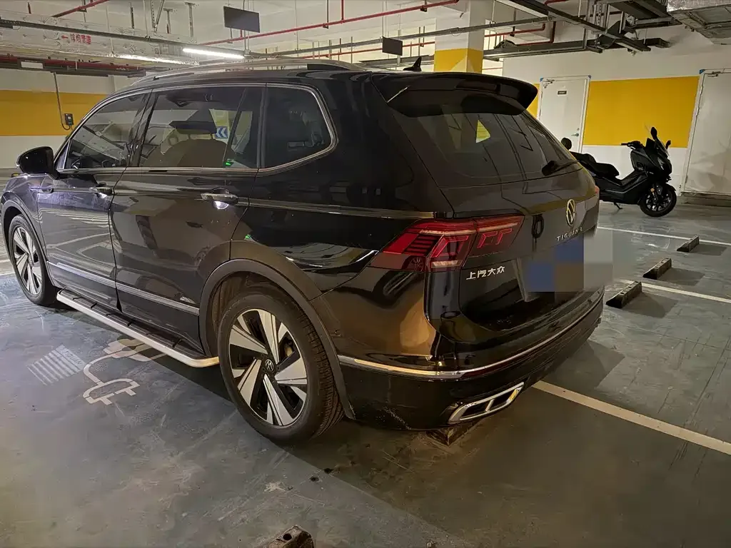 Volkswagen Tiguan L 2023 из CN, фото 8