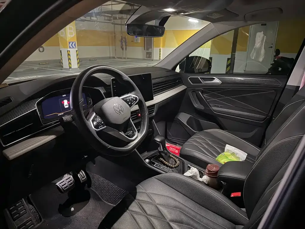 Volkswagen Tiguan L 2023 из CN, фото 5