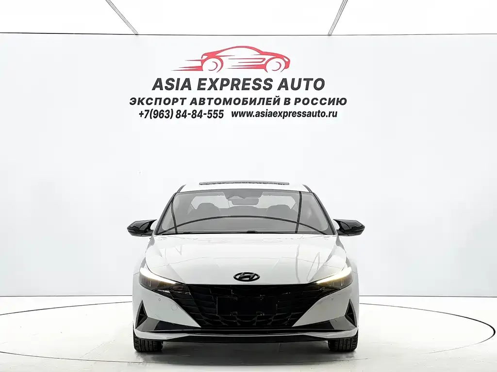 Hyundai Elantra 2023 из CN, фото 2