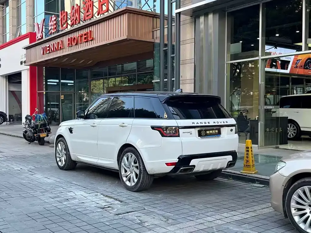 Land Rover Sport — фото 10