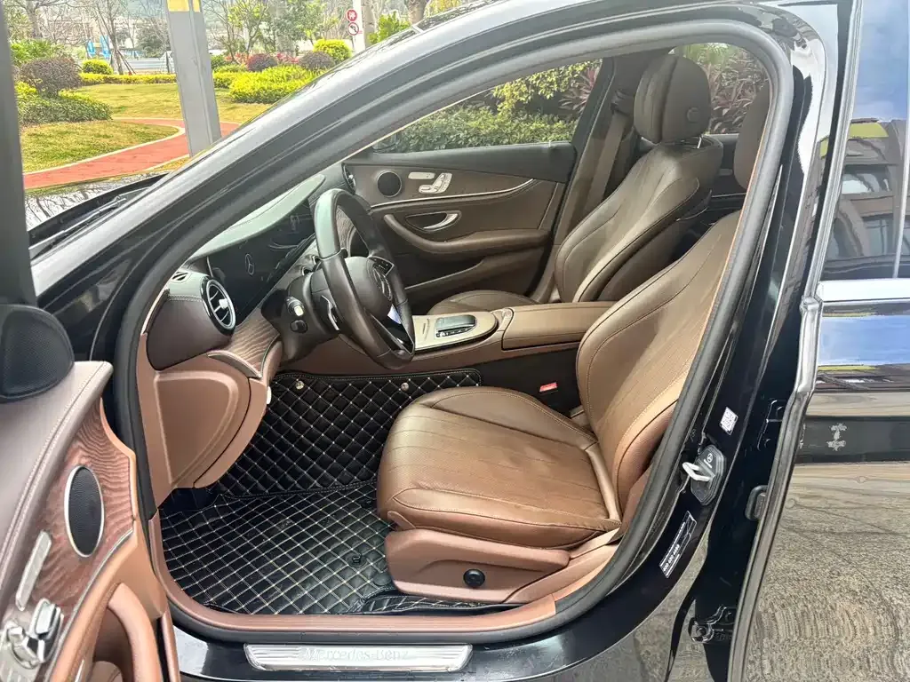 Mercedes-Benz E-Class 2021 из CN, фото 8