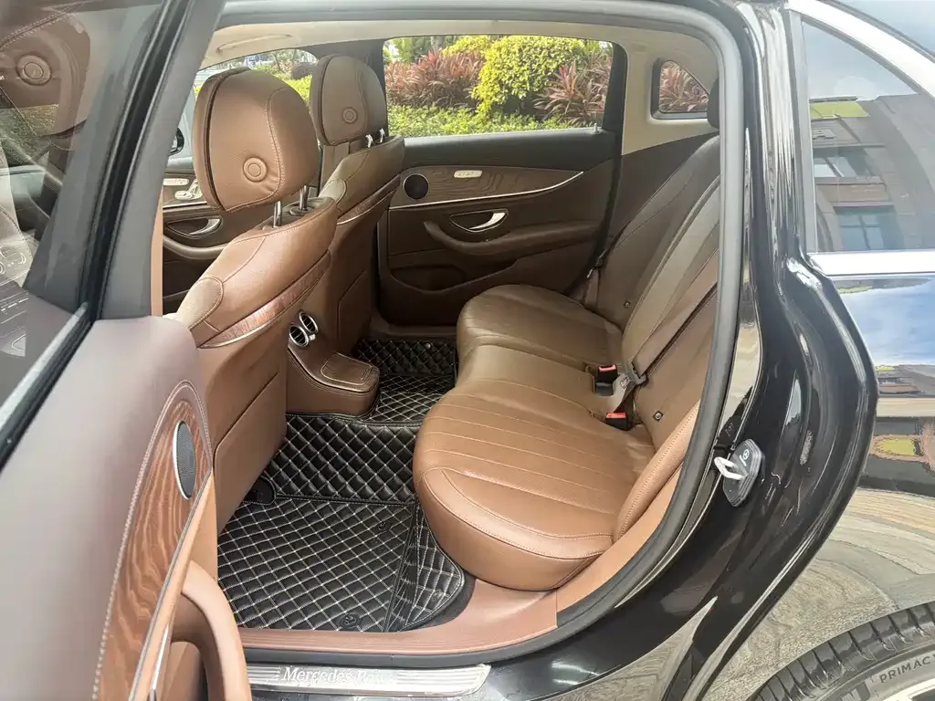 Mercedes-Benz E-Class 2021 из CN, фото 2