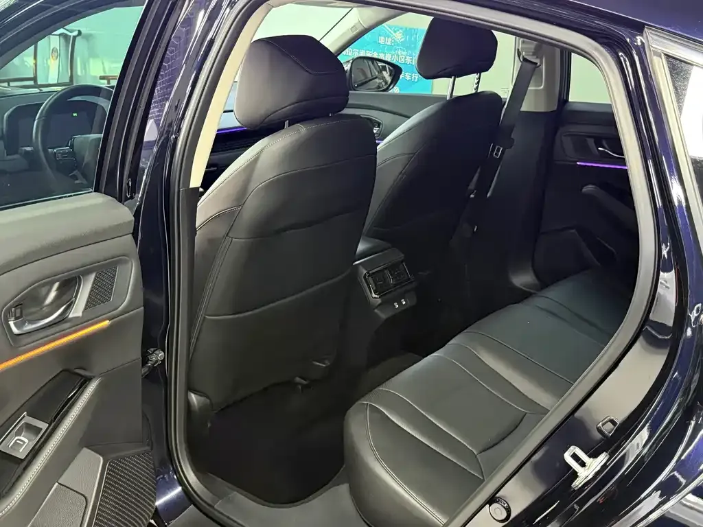Honda Accord — фото 10