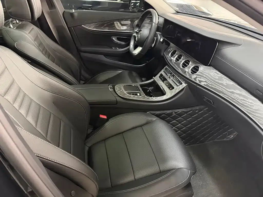 Mercedes-Benz E-Class 2021 из CN, фото 9